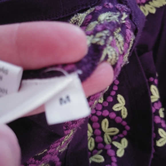 LIKE NEW! Athleta Yantra Surya Organic Embroidered Tank Top - Picture 11 of 12